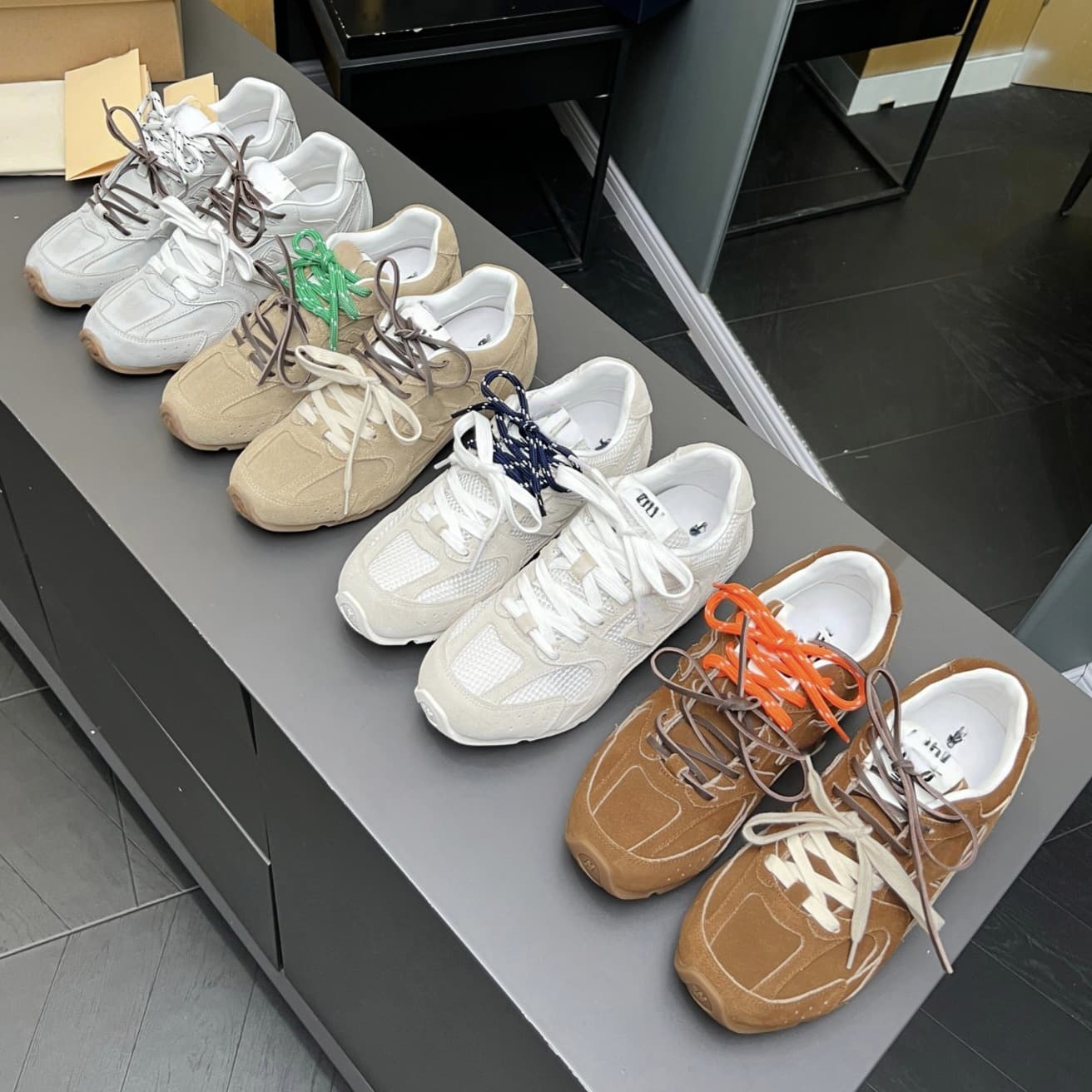 2026 New Genuine Leather Distressed Sneakers Agam Co-branded German Training Shoes Dual-color Shoelaces Retro Elevated Sole Dad Shoes