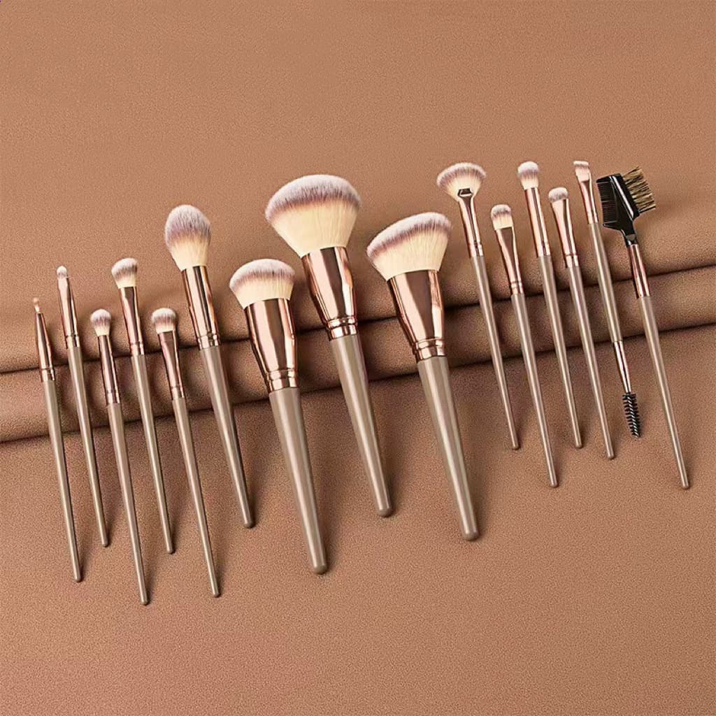 New Hot Selling 15-Piece Makeup Brush Set Soft Bristle Eyeshadow Brush Blush Brush Concealer Brush Lip Brush Makeup Tools