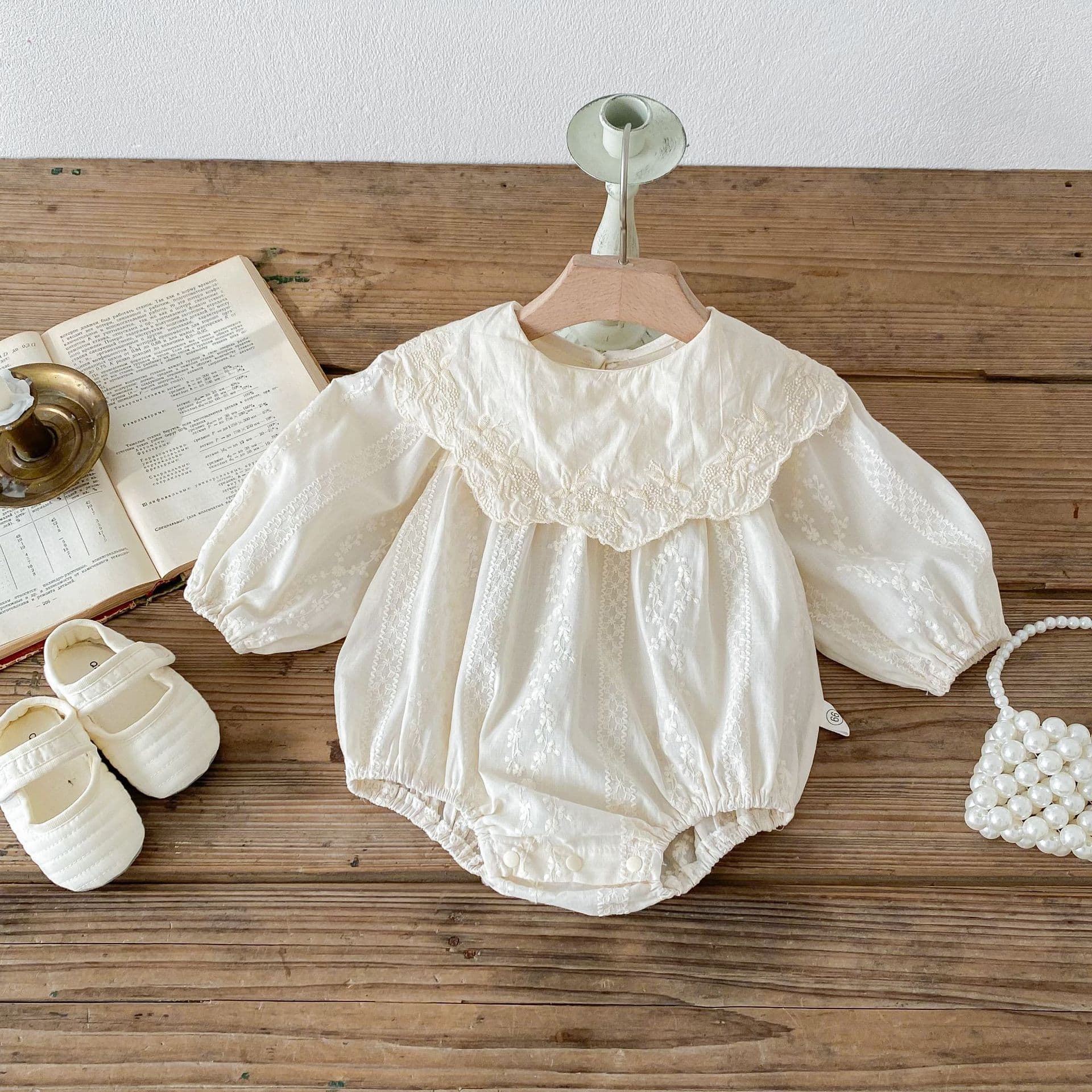 Children's clothing spring and autumn baby Korean style romper suit for baby girl long-sleeved embroidered one-piece robe large lapel baggy rompers