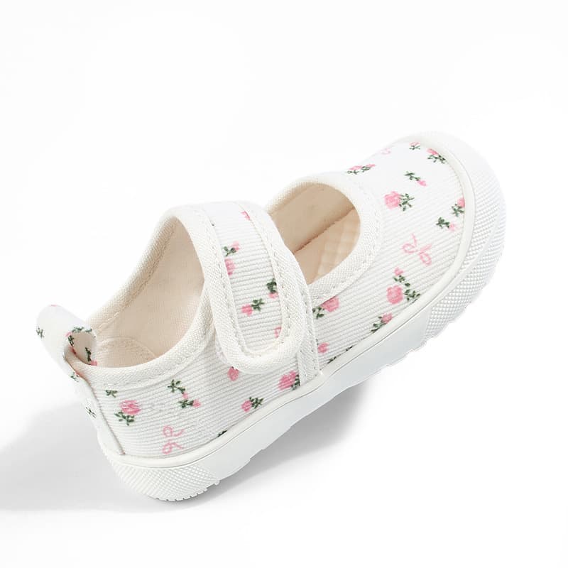 Casual girls' canvas square-toe shoes, new spring style, closed toe, breathable, Velcro, low-cut children's shoes, kindergarten indoor shoes