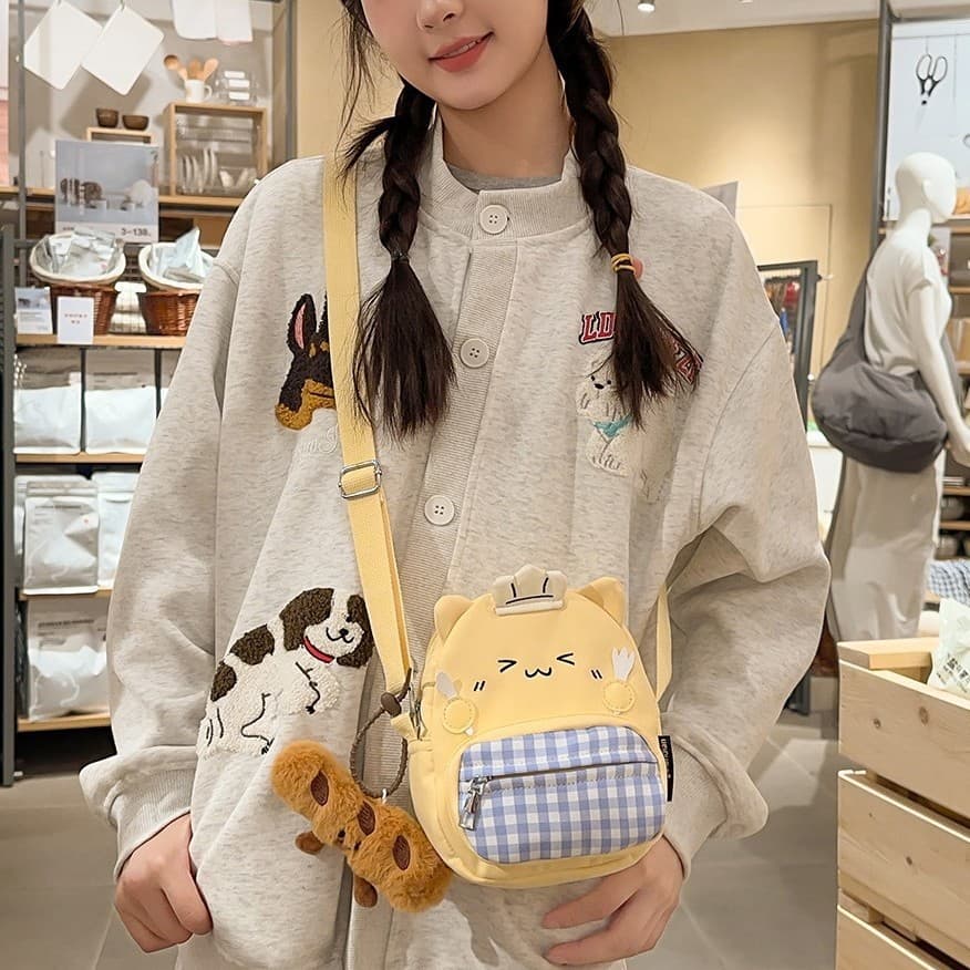 Japanese cartoon three-dimensional cat shape children's travel small shoulder bag girl's weekend girlfriends shopping lightweight shoulder bag