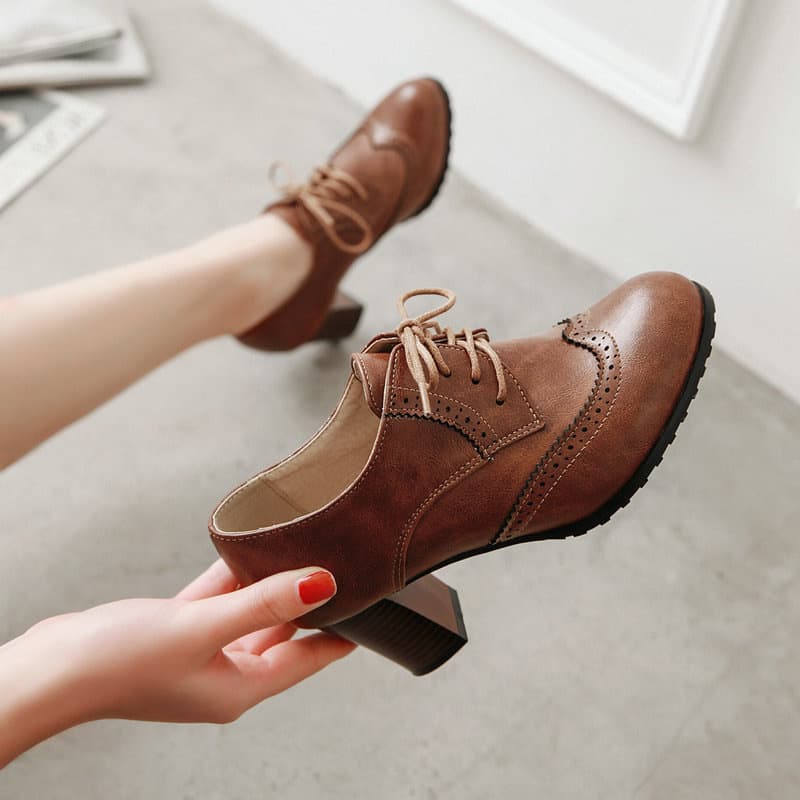 British Retro Oxford Shoes Casual Laser Lace Work Shoes Square Lace-up Low-top Shoes for Women