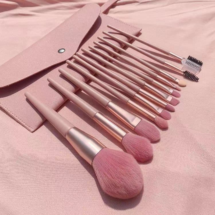 12-Piece Ultra-Soft Fiber Makeup Brush Set Nude Pink Beauty Tools Blush Brush Eye Brush Makeup Tools Wholesale