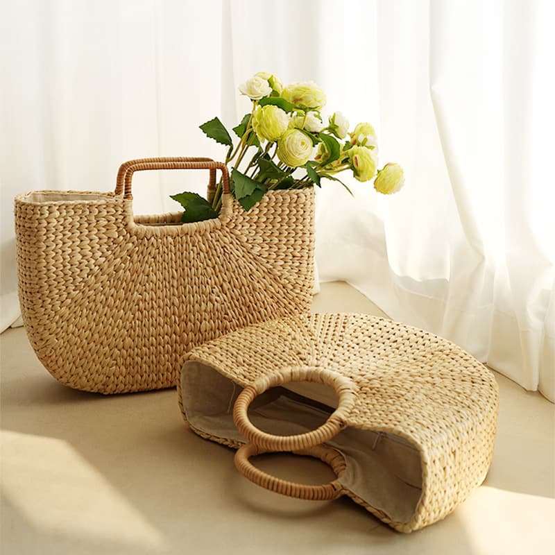 Nordic Style Handwoven Straw Tote Bag, High-End Photogenic Gourd Straw Moon Design Phone Bag