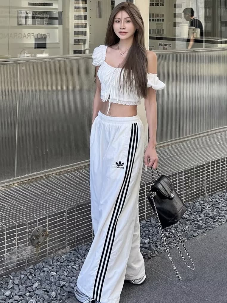Trending Summer New Three-Stripe Wide-Leg Casual Pants for Women, Loose Straight-Leg Sweatpants, Versatile Twisted Pants