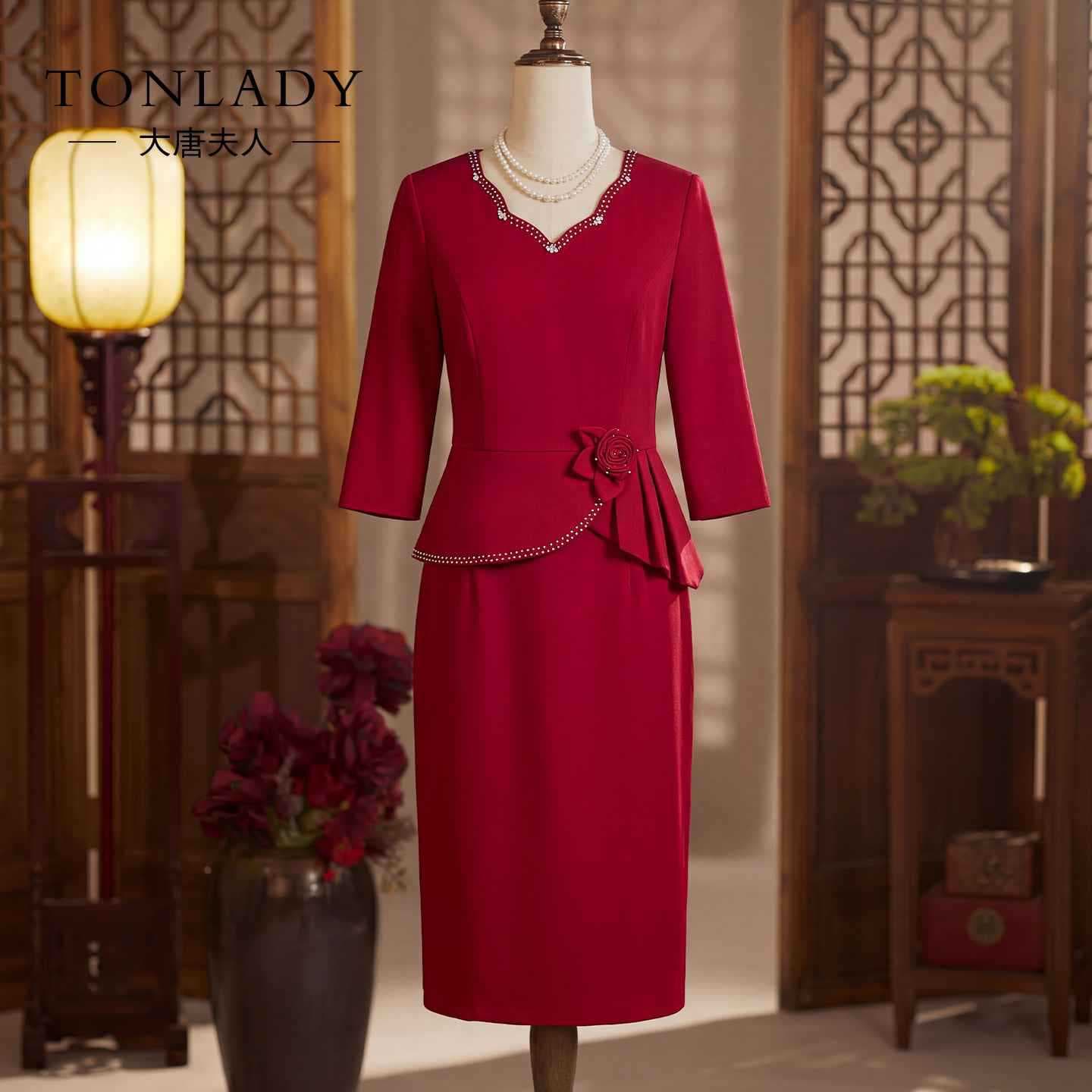 2026 New High-End Wedding Mother of the Groom Dress Elegant Banquet Gown for Women
