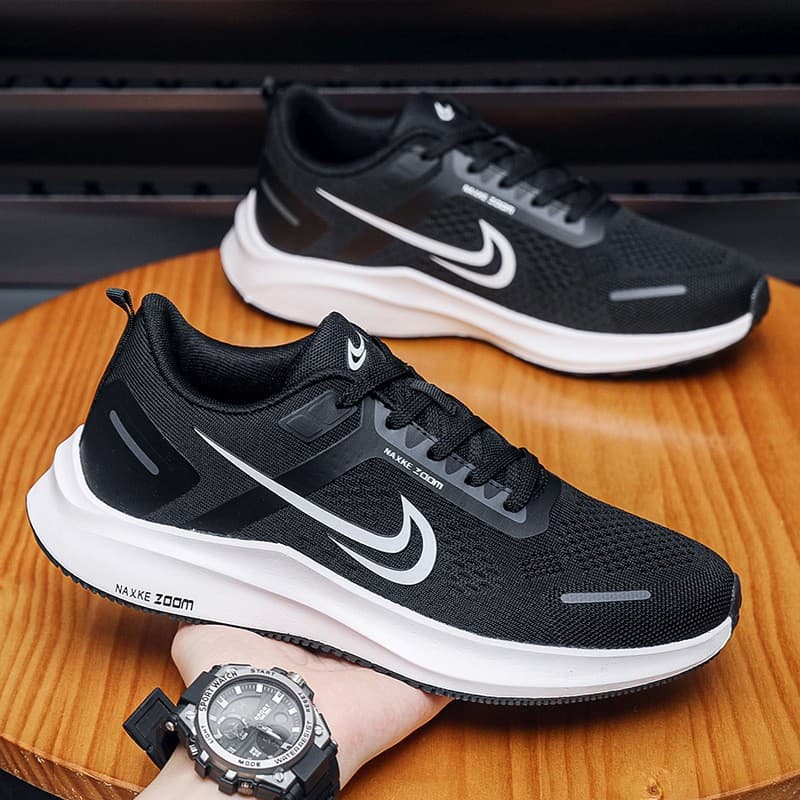 Ultra-Light Popular Running Shoes Unisex Casual Sports Shoes Knitted Upper Breathable Soft Sole Lightweight Fashion Sneakers