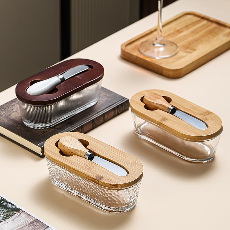 Western-style glass sealed butter box with lid and spatula, rectangular household cheese storage jar, wholesale household cheese box.
