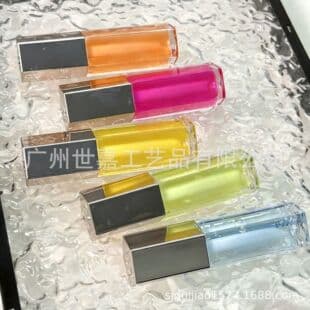 Cross-border Export Stock Fenty Rihanna Ice Blue Lip Gloss Ice Cooling Water Gloss Lip Gloss Fruit Flavor 9ml Lip Glaze
