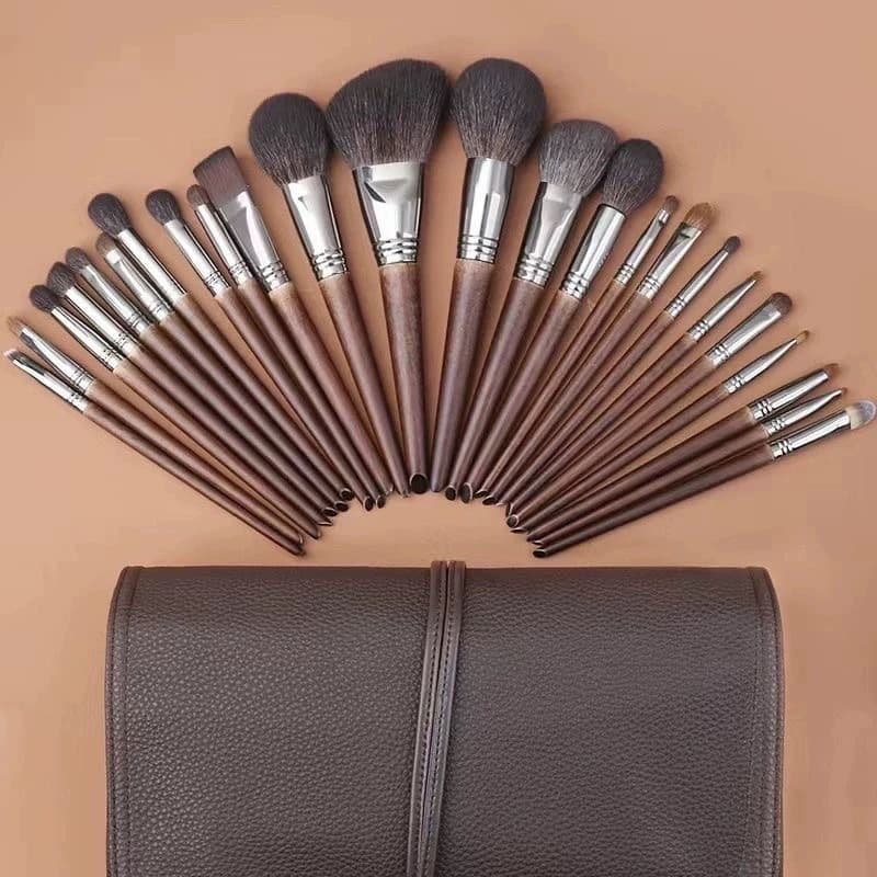 24 animal hair makeup brush set, complete set of professional makeup artist special brushes, real wool Cangzhou beauty tools