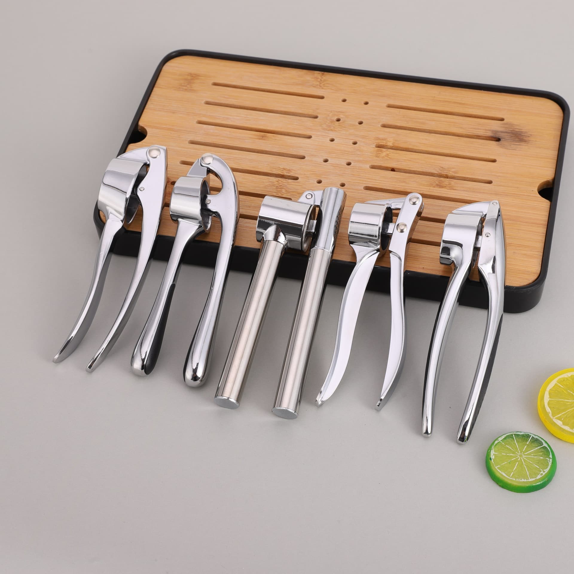 Zinc Alloy Garlic Press Mincer Manual Garlic Crusher Masher Kitchen Tool