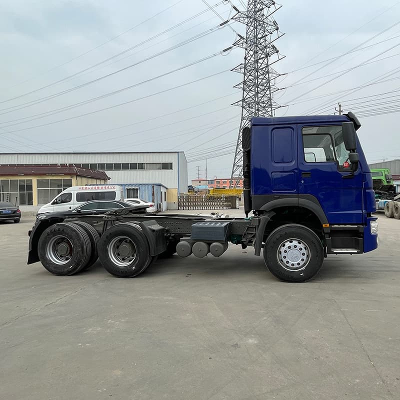 Long-term sale of HOWO tractor heads, used 10-wheel heavy-duty trucks, 380 HP cargo transport heads