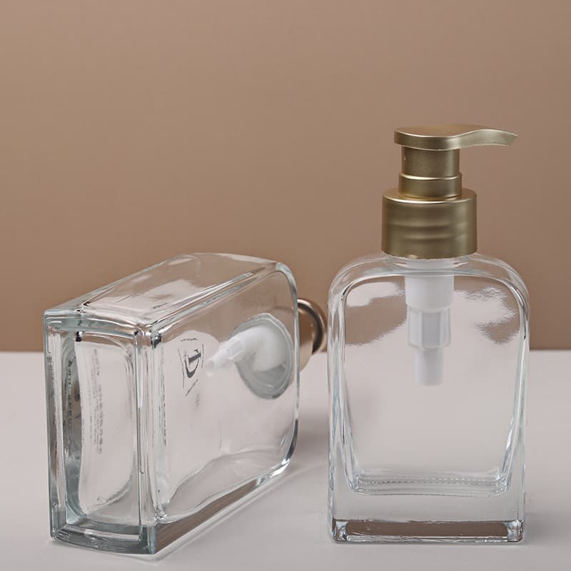 In-Stock Round-Shoulder Glass Flat Square Bottle 200ml Cleansing Milk Body Lotion Dispensing Bottle Hair Oil Essence Makeup Remover Oil Bottle