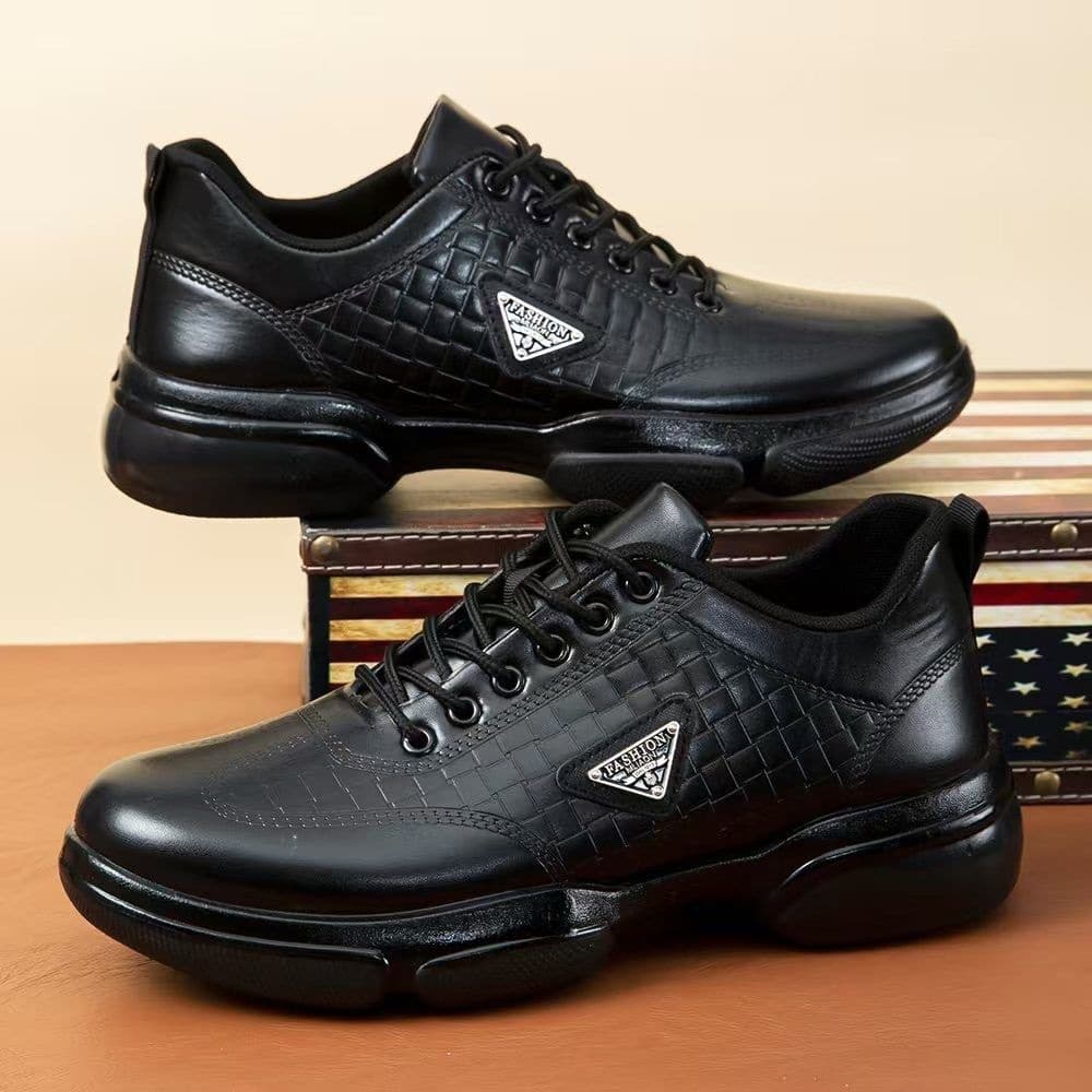 Men's Shoes 2025 Autumn New Arrival Glossy Soft Water-Repellent Dad Sneakers Casual Sports Thick-Soled Leather Shoes