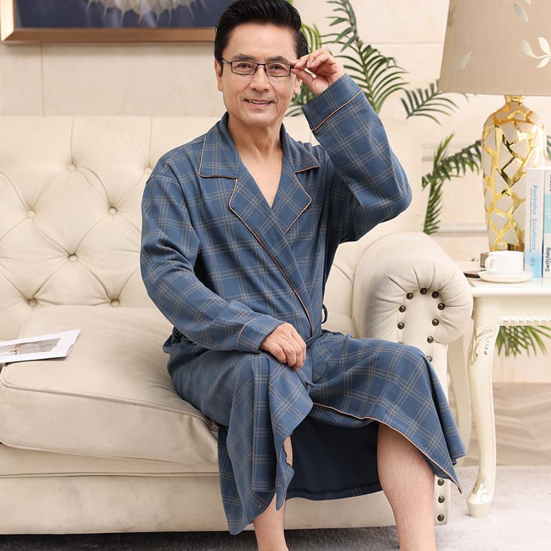 Men's Long-Sleeve Cotton Bathrobe for Spring and Autumn, Plus Size for Middle-Aged and Elderly Fathers, Loose Fit Robe and Pajamas