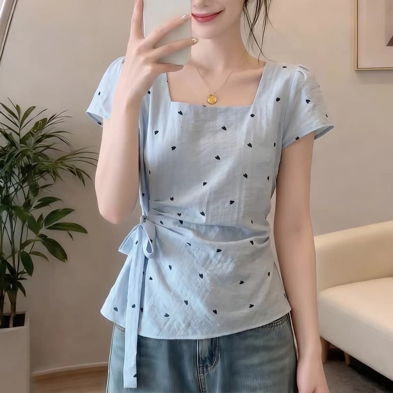 Cross-border xhj6141 light blue square collar shoulder shirt for women 2026 new fat mm age-reducing strap waist top