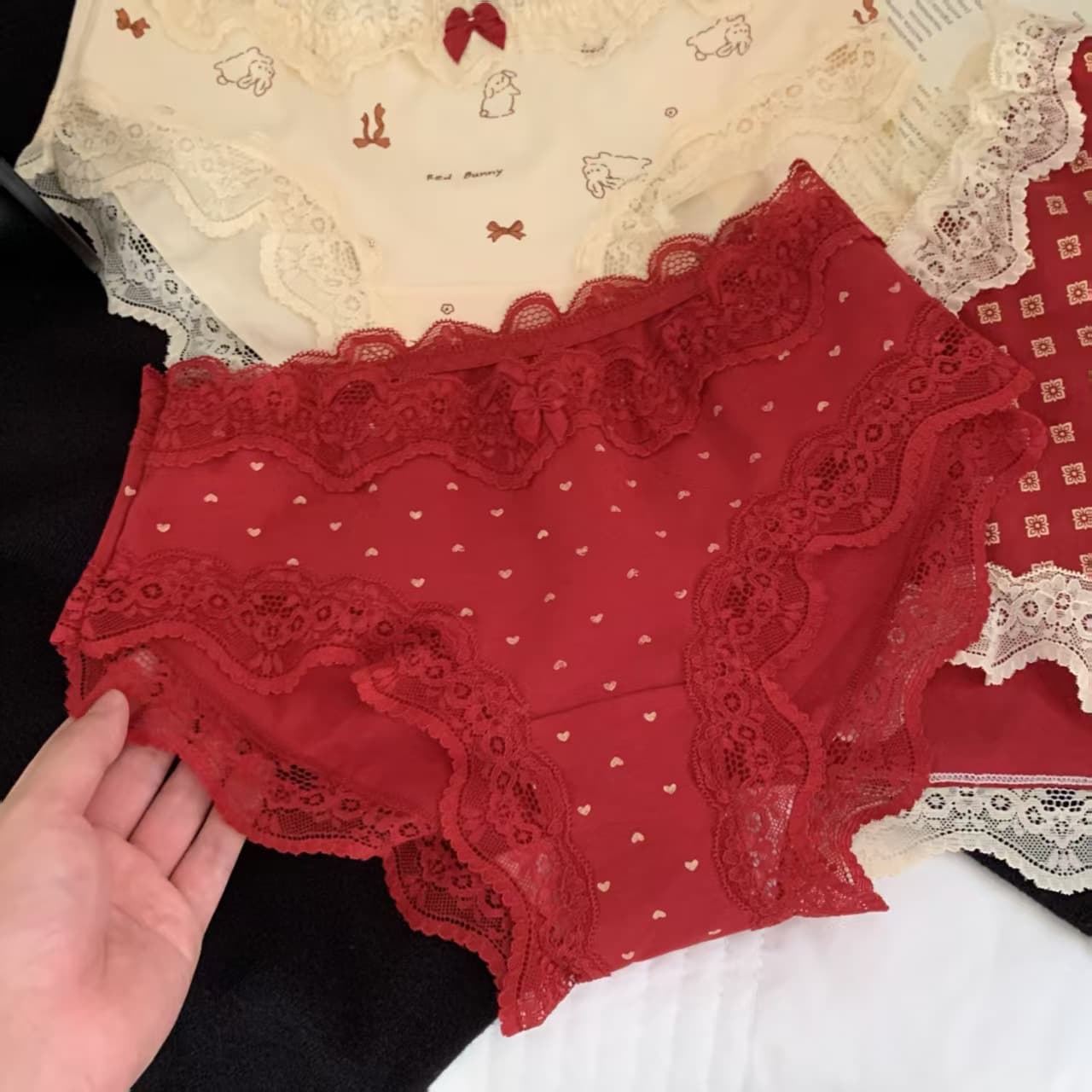 Women's New Year Red Underwear, Low-Rise Lace Trim, Festive Pure Desire, Sexy Japanese Style Pure Cotton Crotch Panties