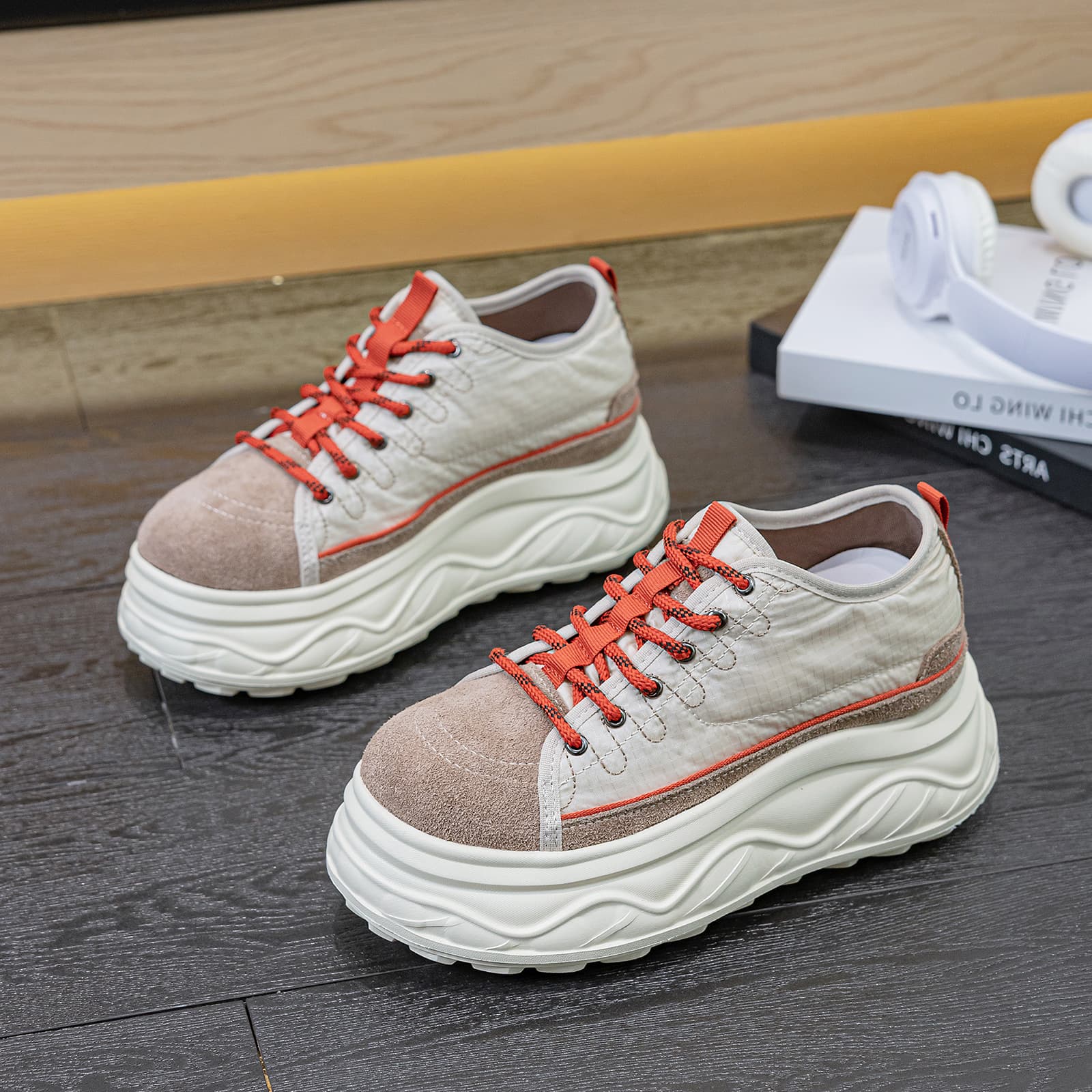 Thick-Soled Height-Increasing 8cm Casual Shoes for Women, 2026 Spring and Summer New Style, Fashionable Versatile Breathable Sneakers for Petite Women