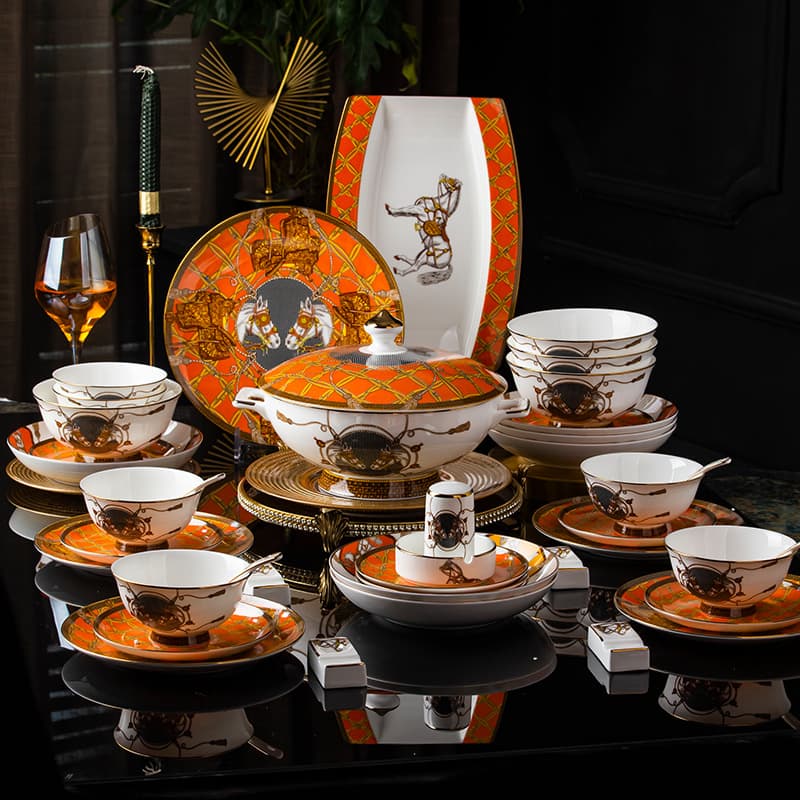 Bowls and dishes home set Jingdezhen ceramic tableware 2023 new style high-end light luxury housewarming new home bowls and dishes
