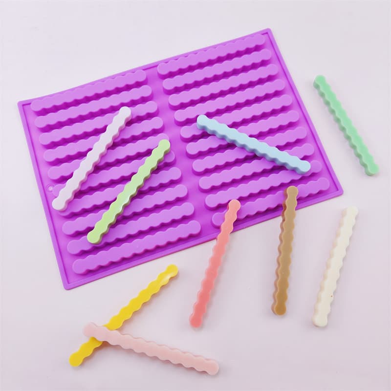 20-Piece Twist Long Wave Silicone Mold Long Wax Stick Handmade Soap Glue Baking Fondant Chocolate Mold