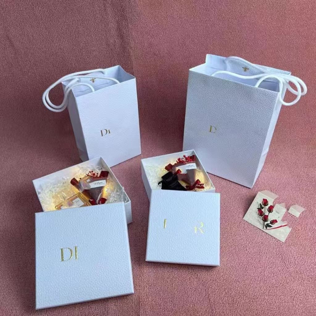 Dijia original lipstick perfume box gift box wholesale heaven and earth cover gift box Djia lipstick counter gift box