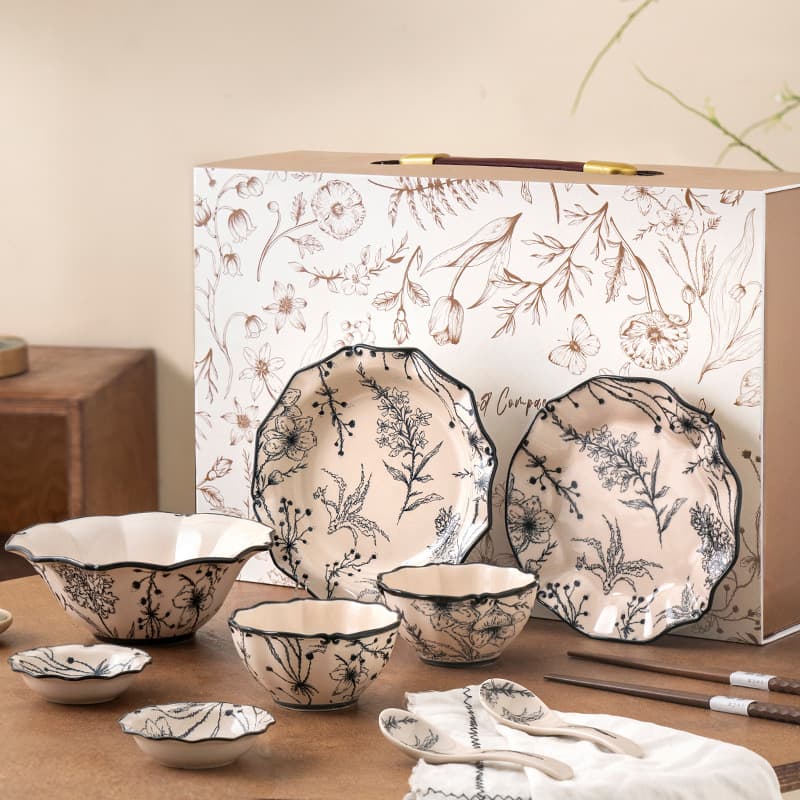 Retro floral ceramic tableware gift housewarming gift birthday gift household dishes simple tableware gift box set