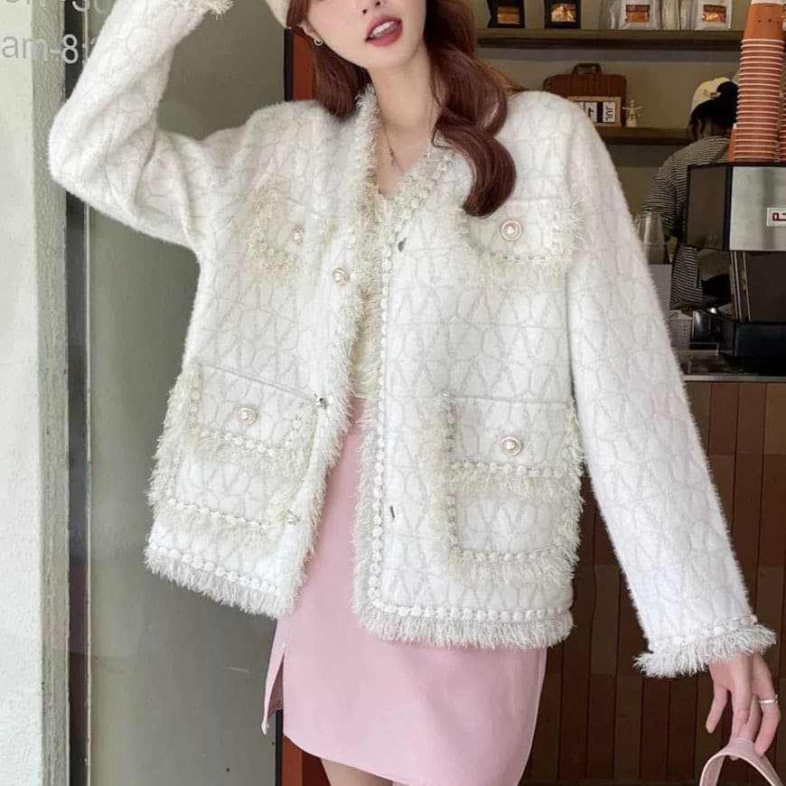 Hongtai Autumn/Winter New Style Sweet Little Fragrant Style Knitted Sweater Women's Cardigan Korean Version Loose Youthful Fringe Coat Trendy