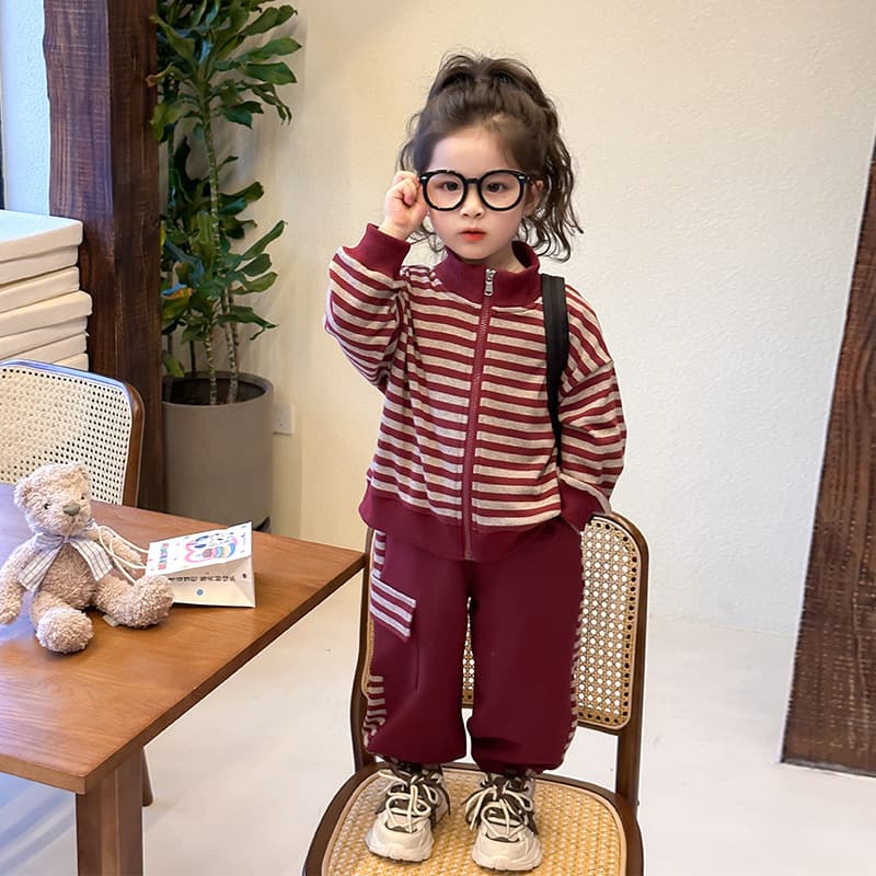 Girls striped suit spring and autumn 2026 new children's style casual autumn clothing baby girl sports two-piece set
