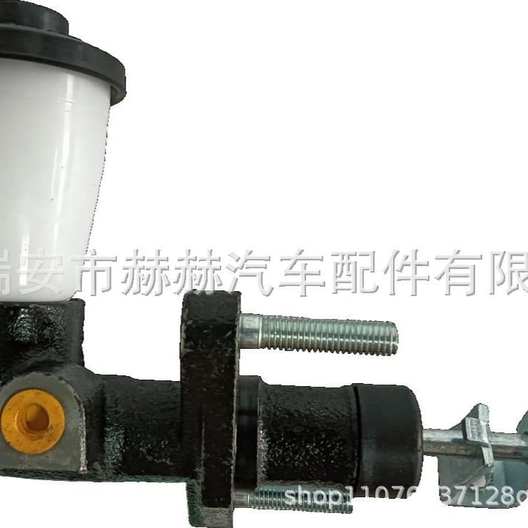 31420-30050 31410-12120 Suitable for Toyota Car Clutch Master Cylinder