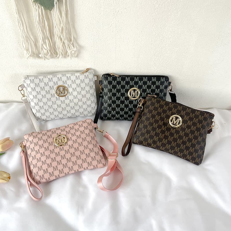 2026 Spring New Style Single Shoulder Women's Bag Fashionable Letter Print Retro Simple Portable Crossbody Bag Coin Purse