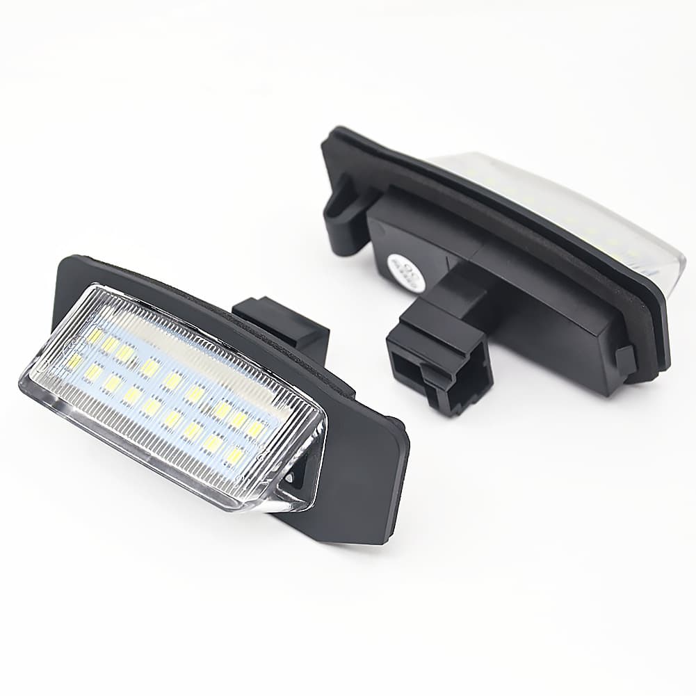 Suitable for Mitsubishi Mitsubishi license plate light Outlander Lancer led license plate light