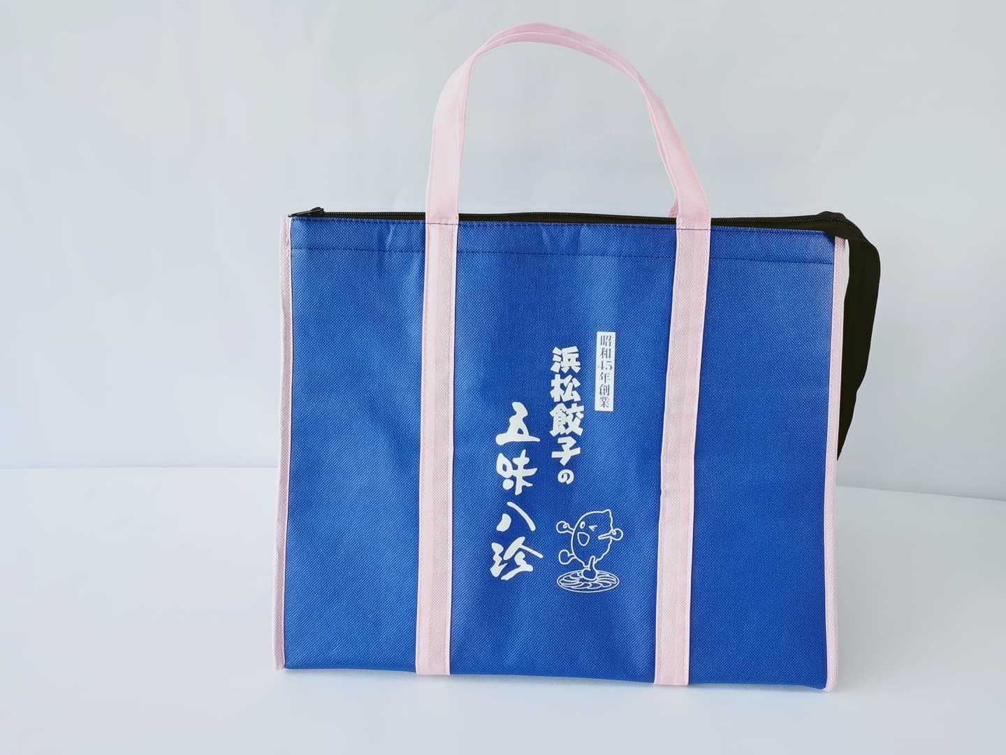 Hot-selling direct-sale portable aluminum foil food insulated bag, picnic cooler, lunchbox storage bag, custom logo available.