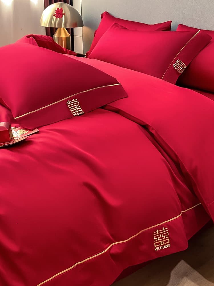Simple wedding four-piece set with big red wedding words embroidered quilt cover bed sheet wedding bedding F^
