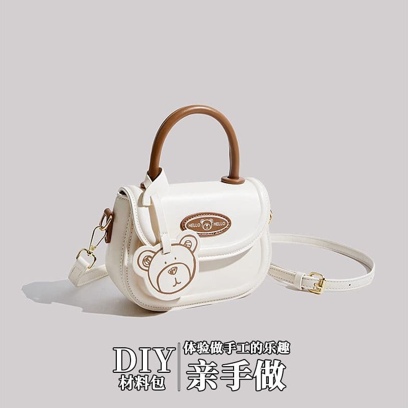 Handmade DIY Bag Making Materials Kit, Cute Bear Crossbody Saddle Bag, Birthday Gift for Girlfriend or Bestie