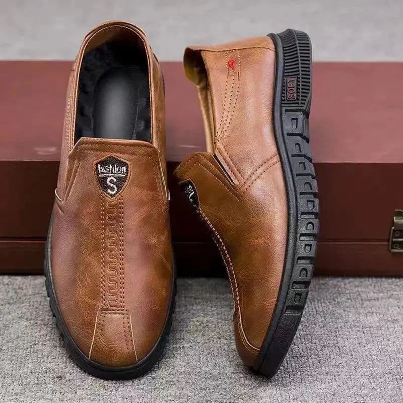 2026 Summer Hot Selling Business Versatile Men's Shoes, Fashionable and Trendy Leather Shoes, Casual and Odor-Free Slip-on Wholesale