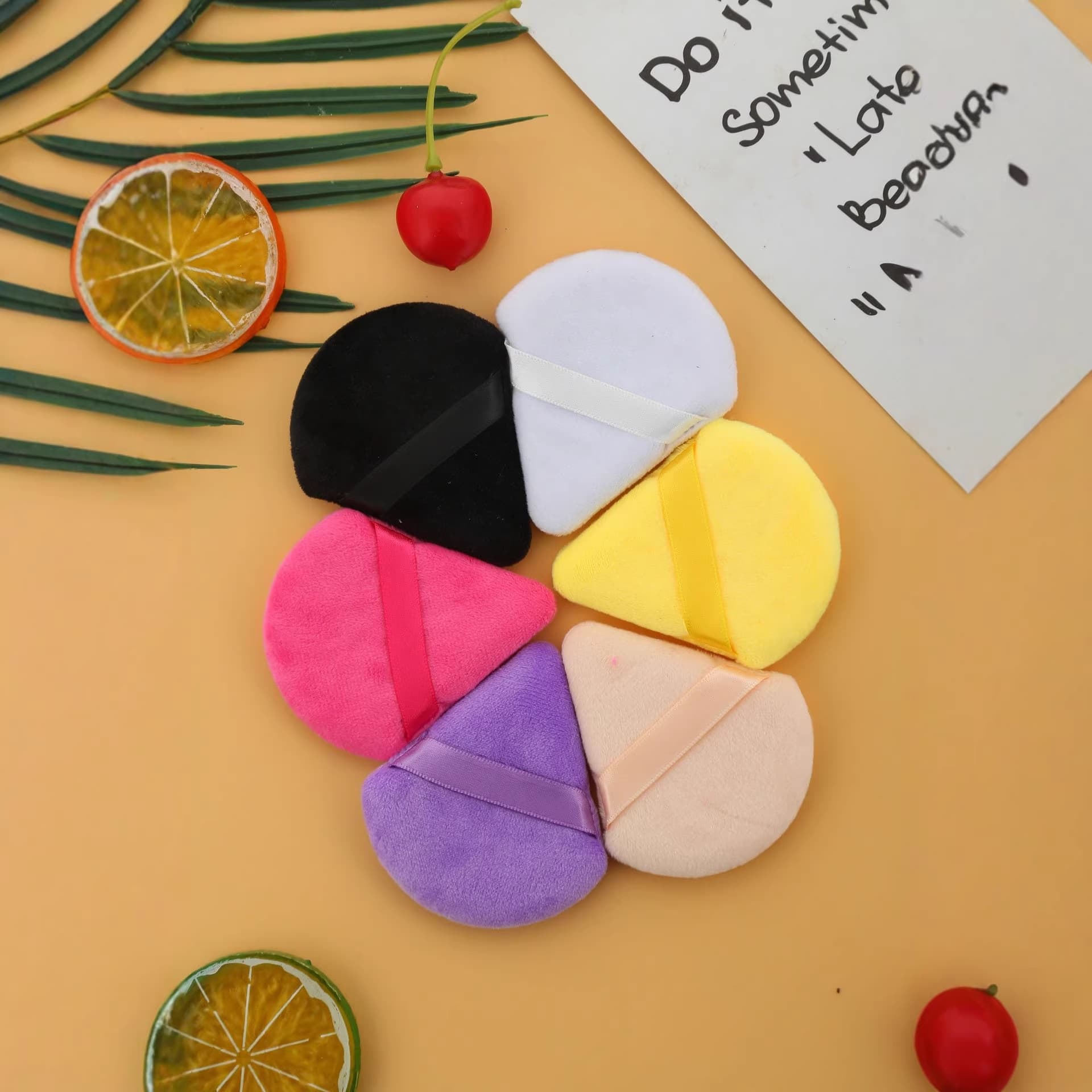 New Triangle Velvet Puff Velvet Cushion Non-Absorbing Makeup Sponge Loose Powder Setting Powder Foundation Makeup Tool Wholesale