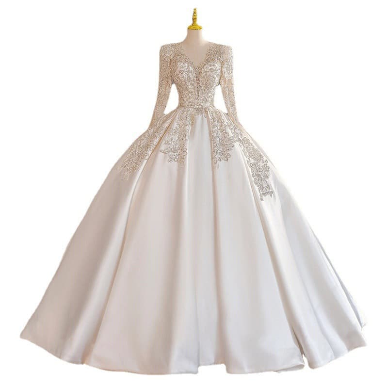French Long Sleeve Light Luxury Unique Wedding Dress 2026 New Collection Bride Main Gown Runaway Princess Heavy Craft High-End Wedding Dress