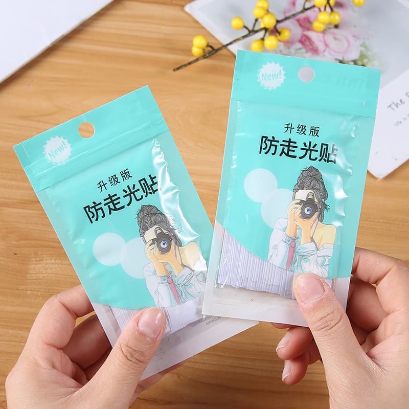 Anti-Wardrobe Malfunction Strips, Invisible Adhesive Tapes for Off-Shoulder Tops, Neckline Anti-Slip Cover-Up Magic for Summer