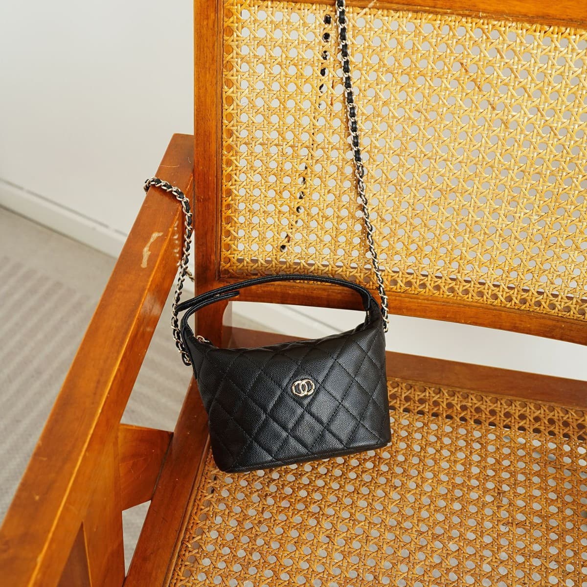 Chanel Style Hobo Lunch Box Bag Caviar Genuine Leather Diamond Quilted Chain Bag Cosmetic Bag Handheld Shoulder Crossbody Bag Women's Bag
