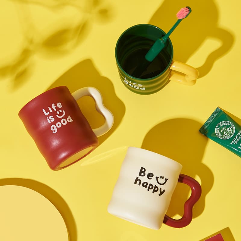 Large Capacity Fashionable Toothbrush Cup with Thick Base Creative Letter Design Mouthwash Cup Dental Care Accessory for Everyone