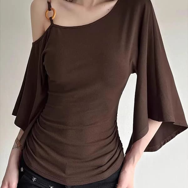 Vintage Y2K Off-Shoulder Fitted T-Shirt for Women, Trendy Slim Fit, Export Style for Southeast Asia & Western Fashion