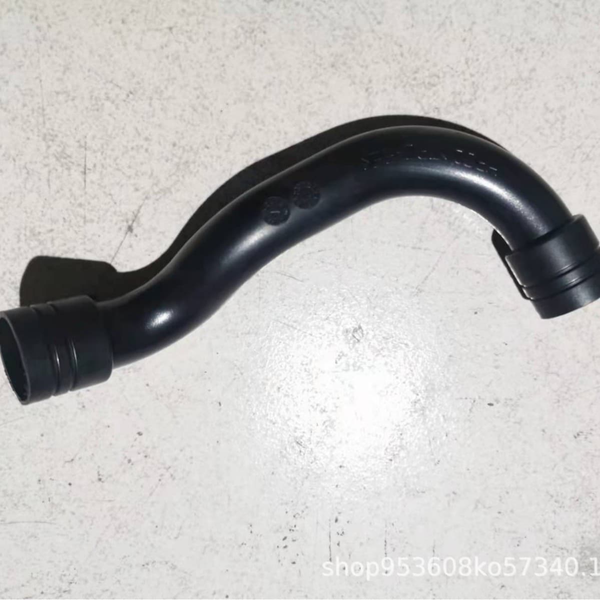 2710901629 2710901929 For Mercedes Radiator Water Pipe, Plastic Pipe Silicone Hose