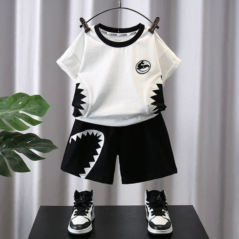 Boys Summer Short Sleeve Set 2026 New Stylish Baby Trendy Clothes Children Summer Cool Handsome Two-Piece Set Trendy