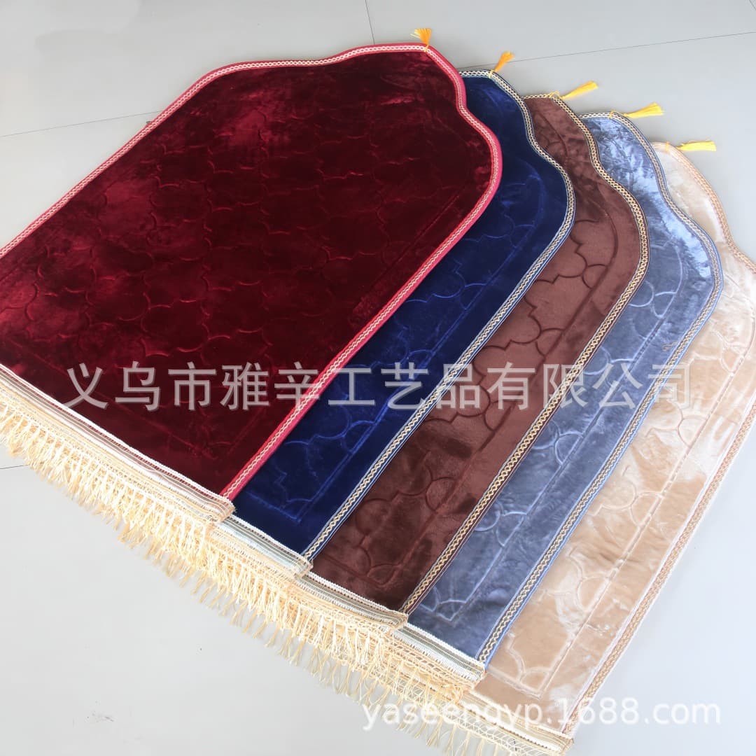 Flannel prayer mat, thickened non-slip bottom, printed prayer mat, dropshipping 70*110cm prayer mat