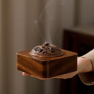 Walnut Wood Zen Tea Ceremony Incense Burner Wholesale Price Solid Wood Home Ancient Style Indoor Sandalwood Agarwood Chinese Small Tray Incense Burner