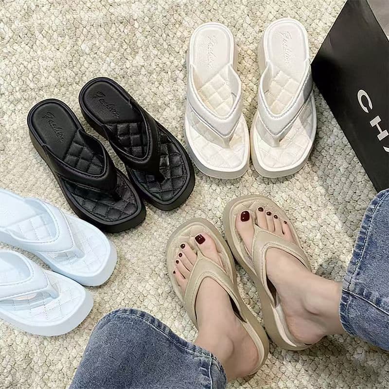 New Style Eva Fashionable Thick-Soled Height-Increasing Flip-Flops, Simple and Versatile for Beach Vacations and Casual Wear