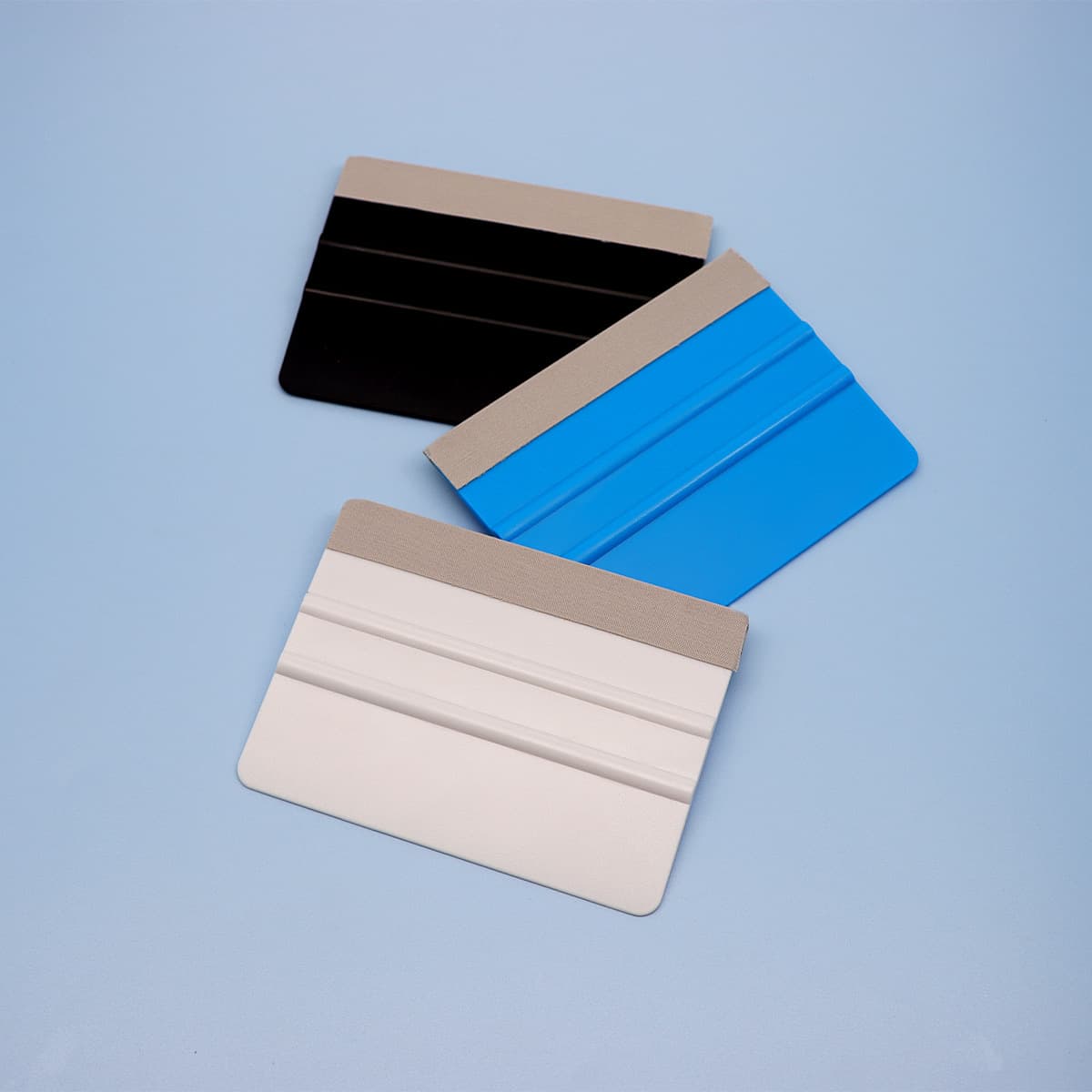 Automotive squeegee for color change and film application, customizable with LOGO, squeegee for mobile phone hydrogel film and screen protectors, in stock.