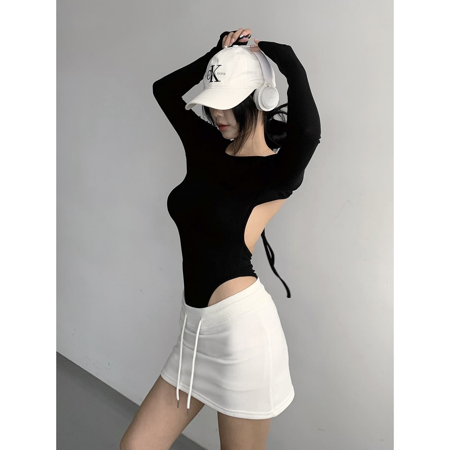 Cross-Strap Backless Bodysuit Long Sleeve T-Shirt for Women, Stylish Waist-Baring High-Cut Base Top