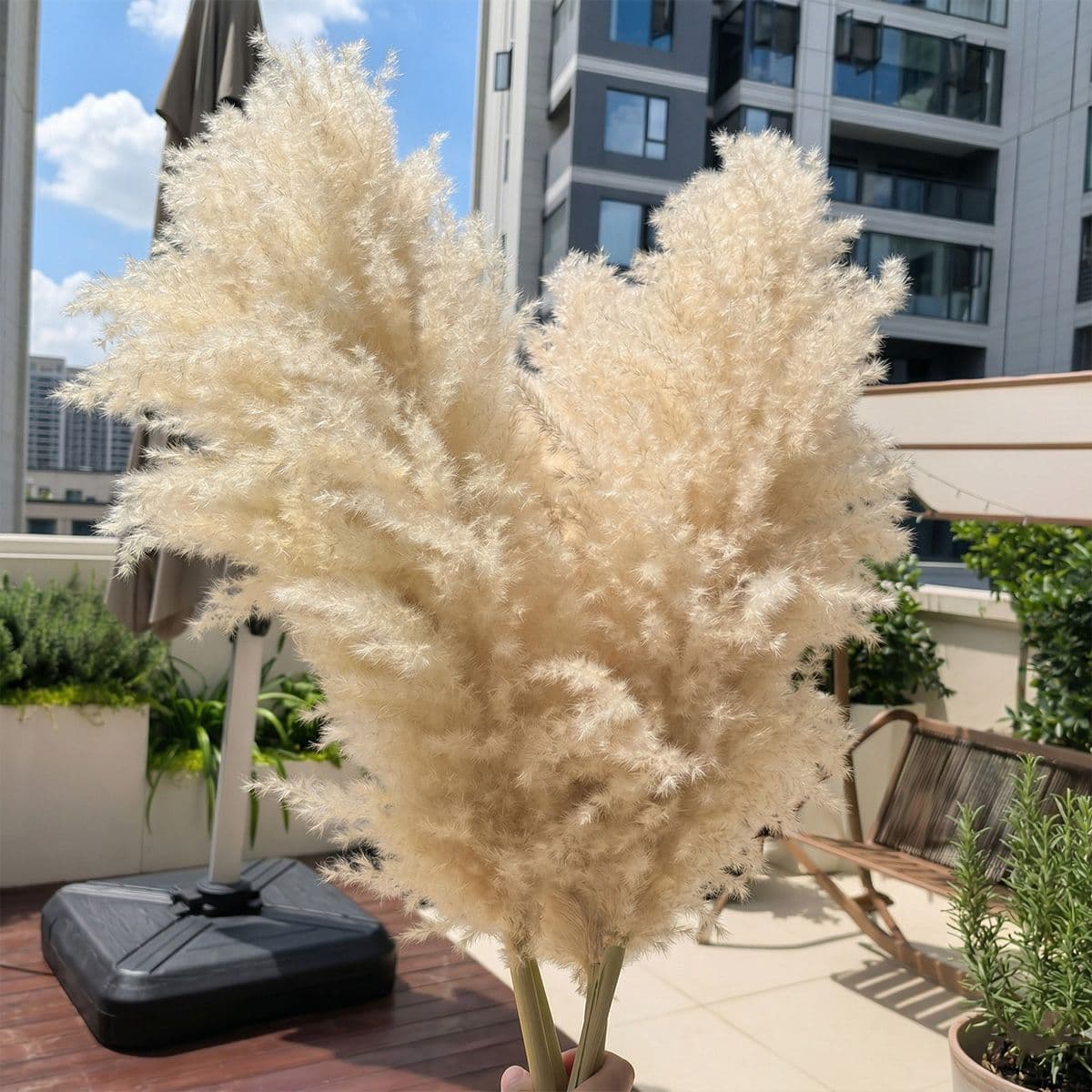 Large Reed Natural Simulated Dried Flowers Wholesale Home Reed Grass Simulated Everlasting Flower Decorations