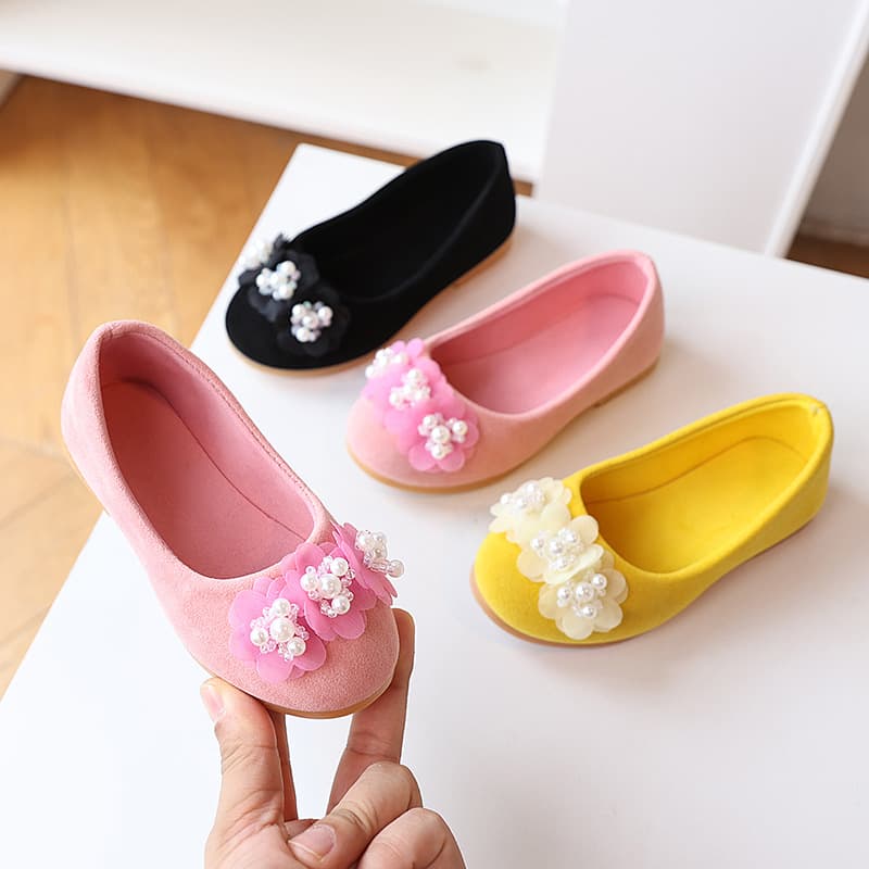 New style children's shoes, girls' princess shoes spring/autumn suede flower anti-slip flat sole dance performance children's soft-soled shoes